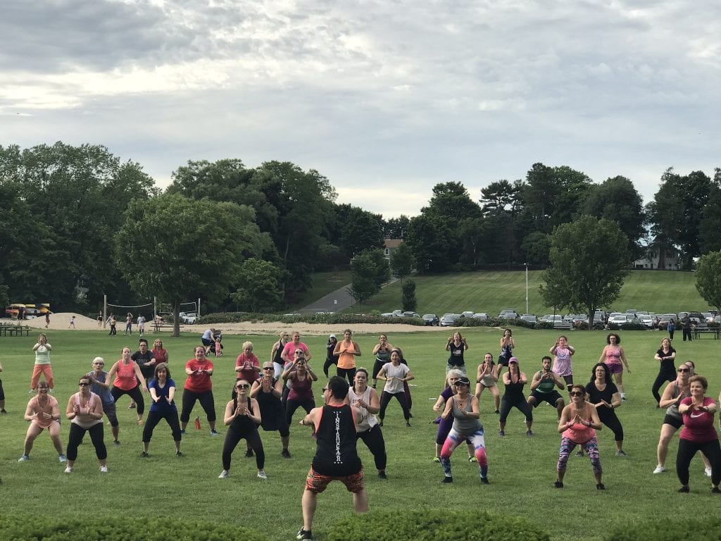 zumba outdoor group fitness in park